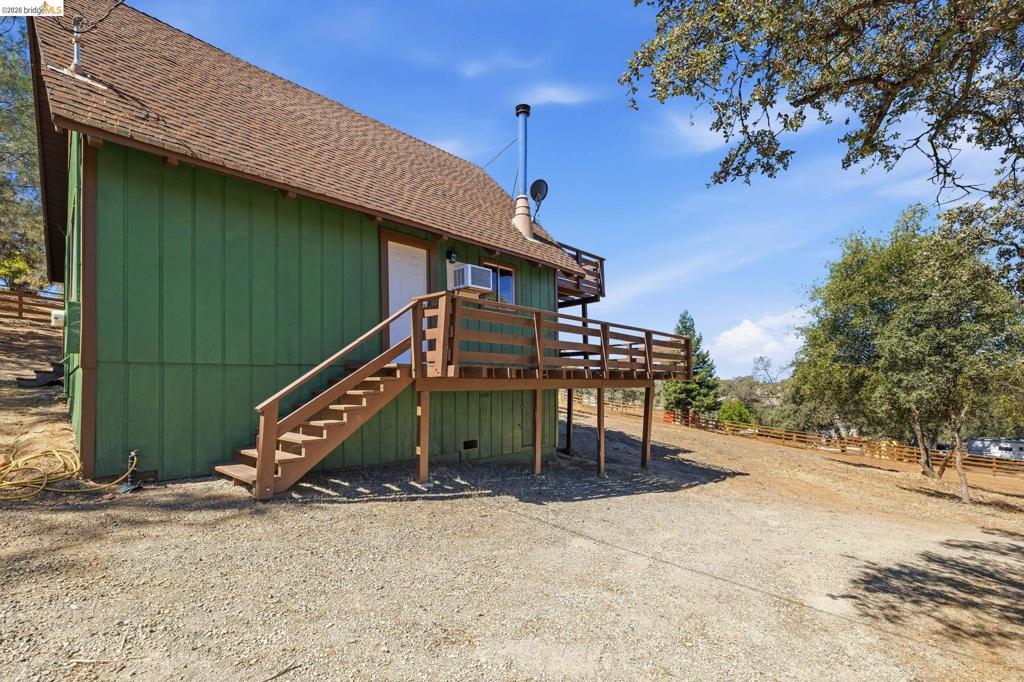 13575 Colina Way Property Photo 3