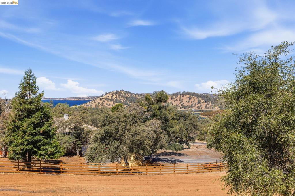 13575 Colina Way Property Photo 30