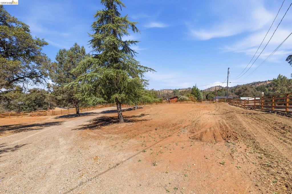 13575 Colina Way Property Photo 38
