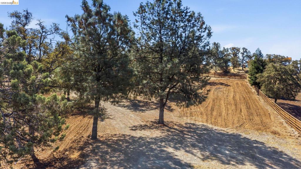 13575 Colina Way Property Photo 42