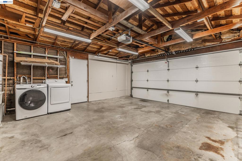 4601 Wilson Ln Property Photo 39