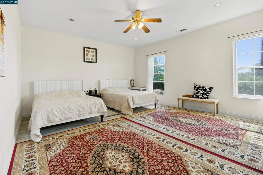 12732 N West Ln Property Photo 25
