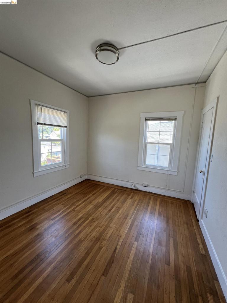 2249 Spaulding Ave Property Photo 2