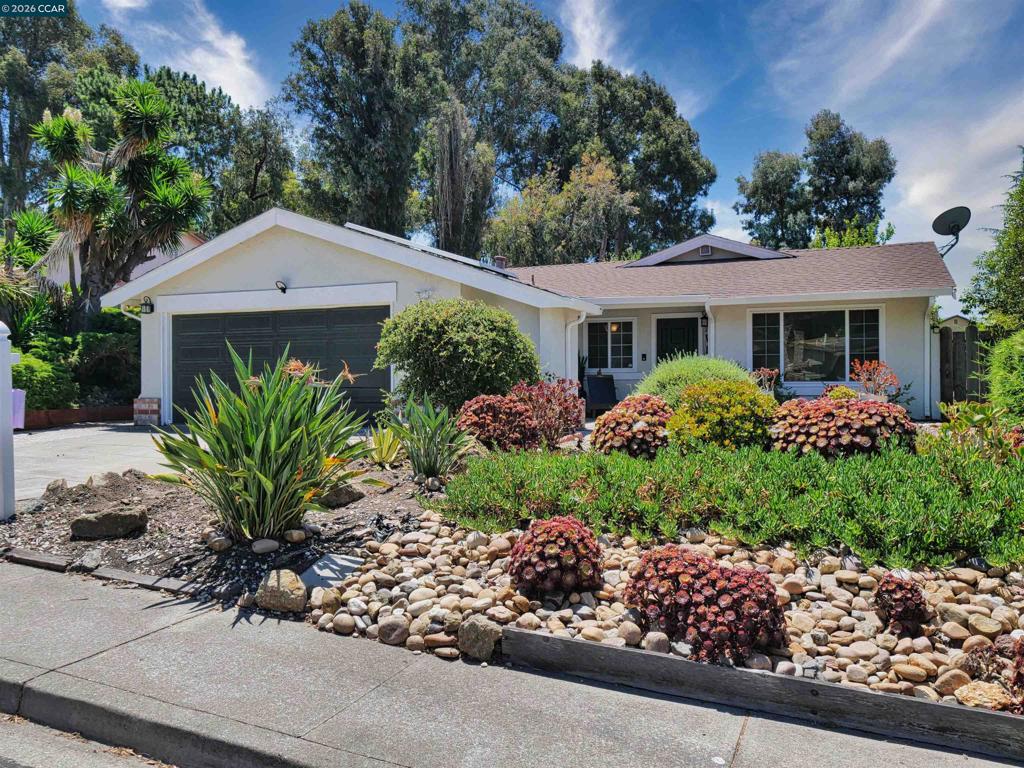 913 Seascape Cir Property Photo 1