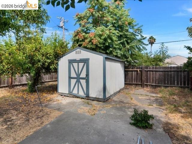 2487 E Sonora St Property Photo 21