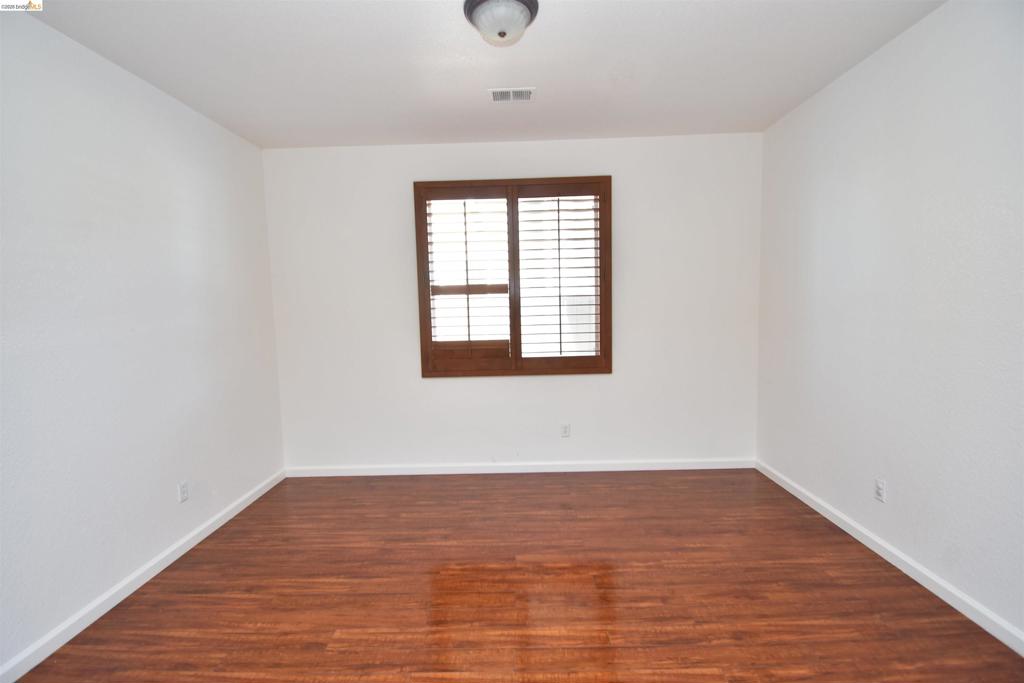 5548 Cortina Ln Property Photo 11