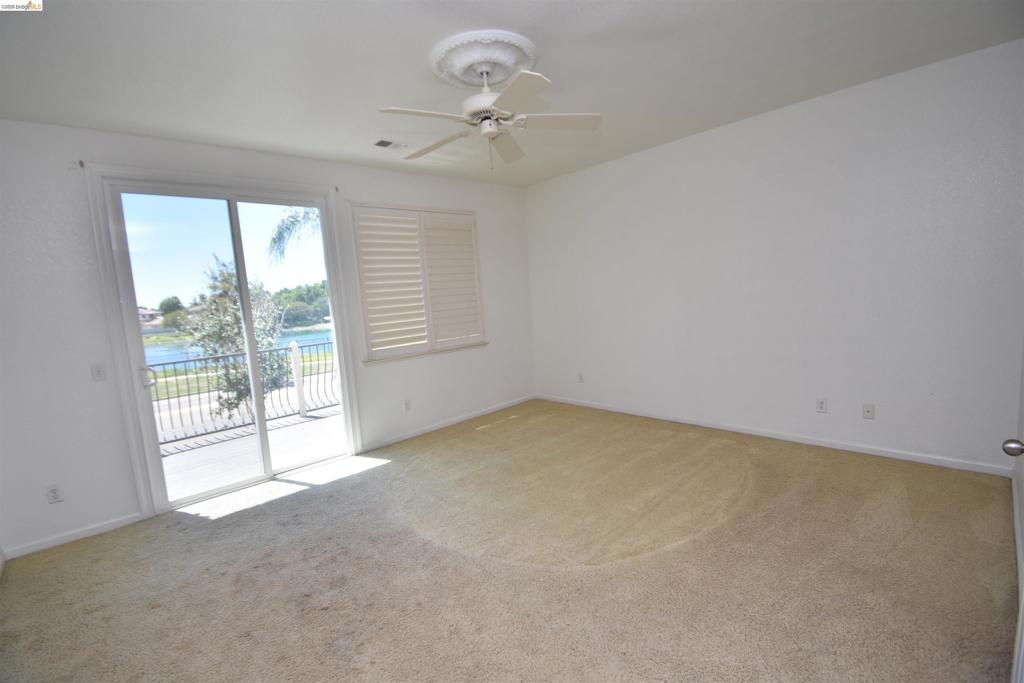 5548 Cortina Ln Property Photo 31