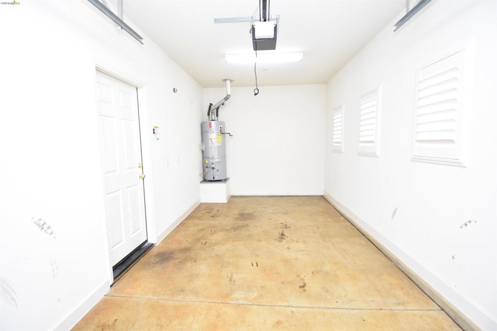 5548 Cortina Ln Property Photo 34