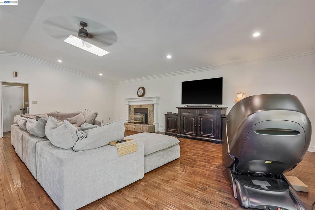 2065 Gill Port Ln Property Photo 20