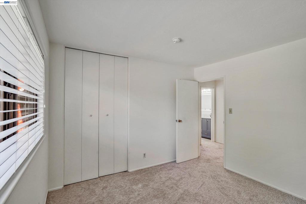 2065 Gill Port Ln Property Photo 28