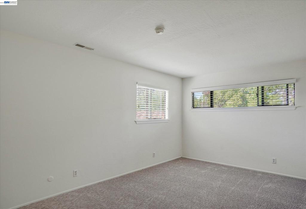 2065 Gill Port Ln Property Photo 29