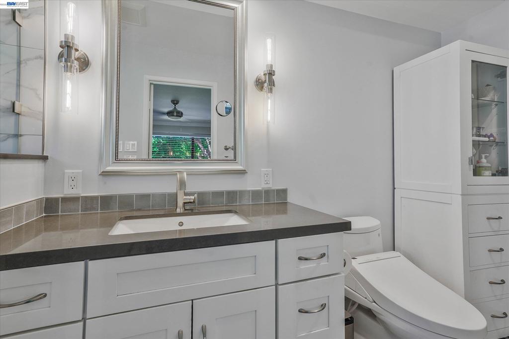 2065 Gill Port Ln Property Photo 38