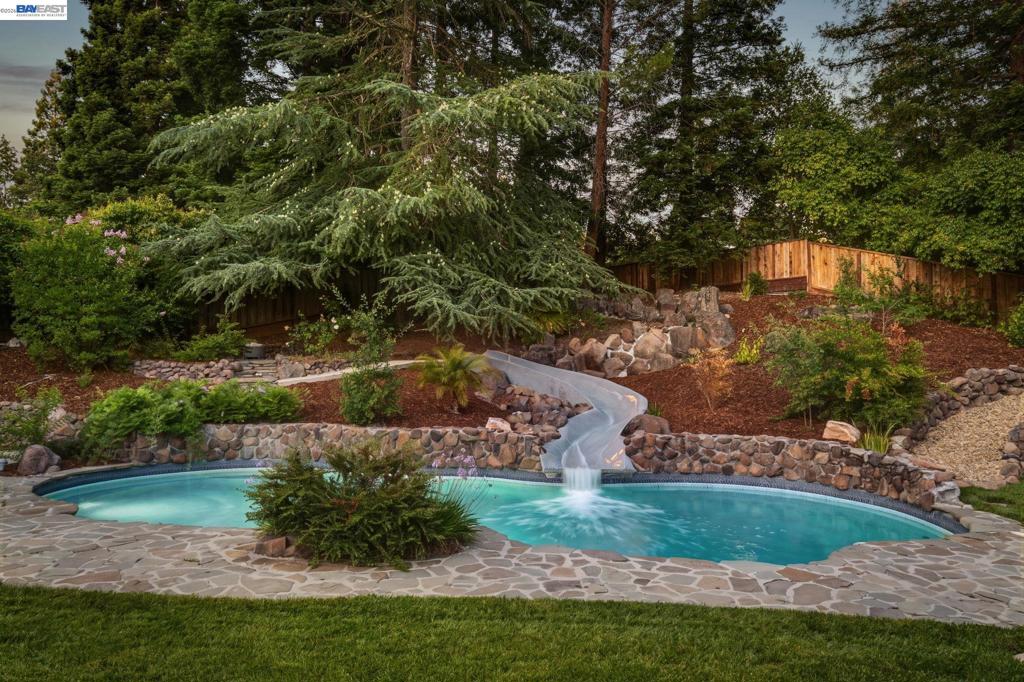 2170 Deer Oak Way Property Photo 59