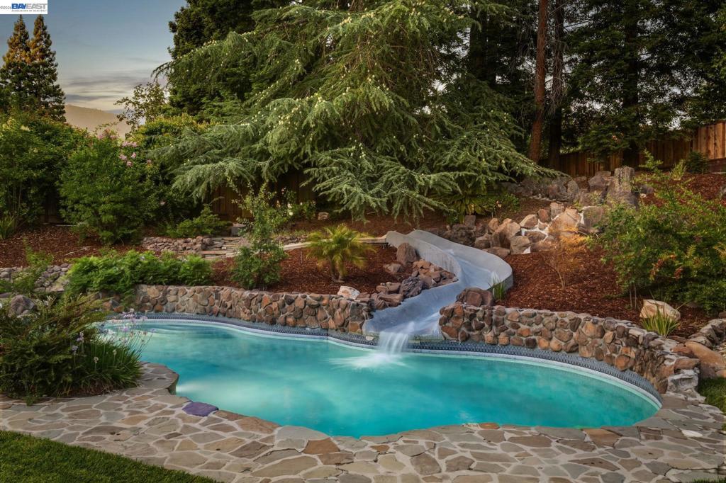 2170 Deer Oak Way Property Photo 60