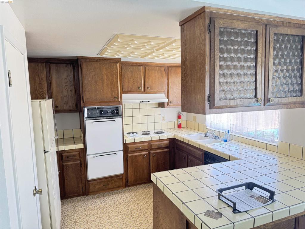 41141085 Property Photo 2