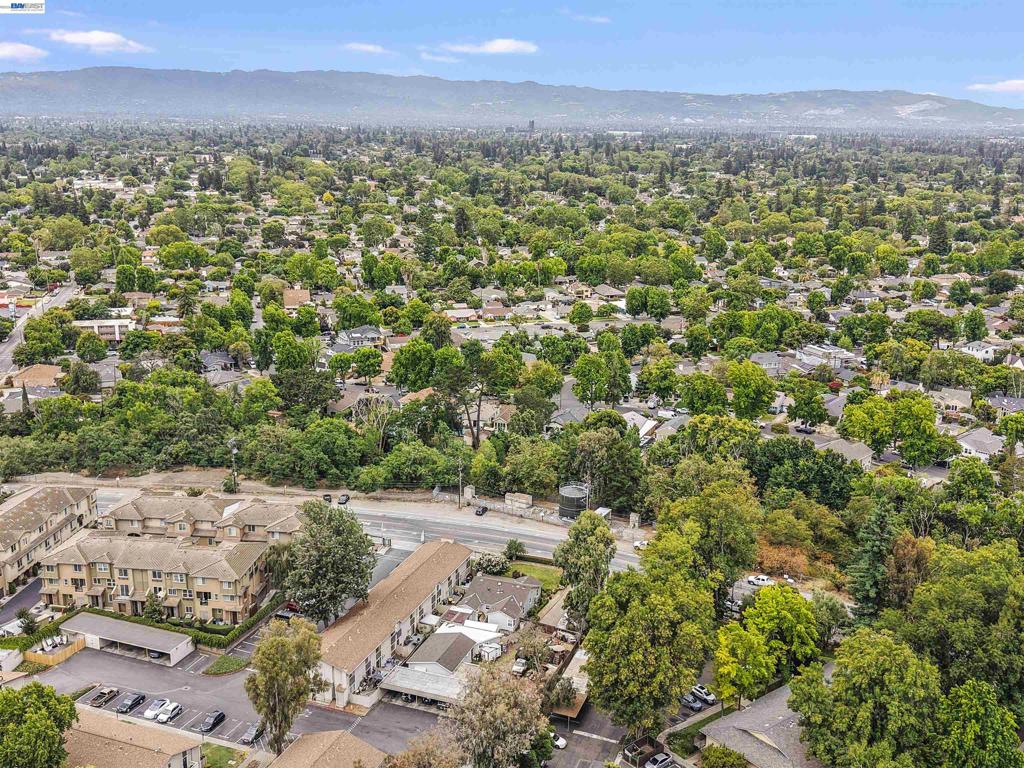 1966 Almaden Rd Property Photo 26