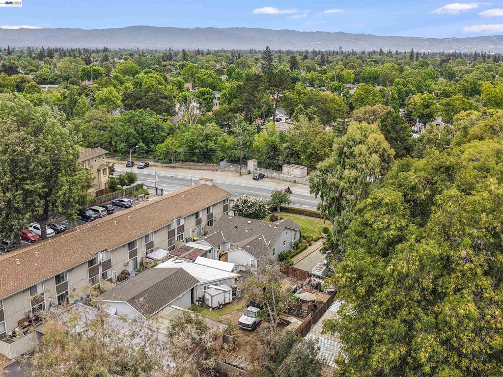 1966 Almaden Rd Property Photo 32