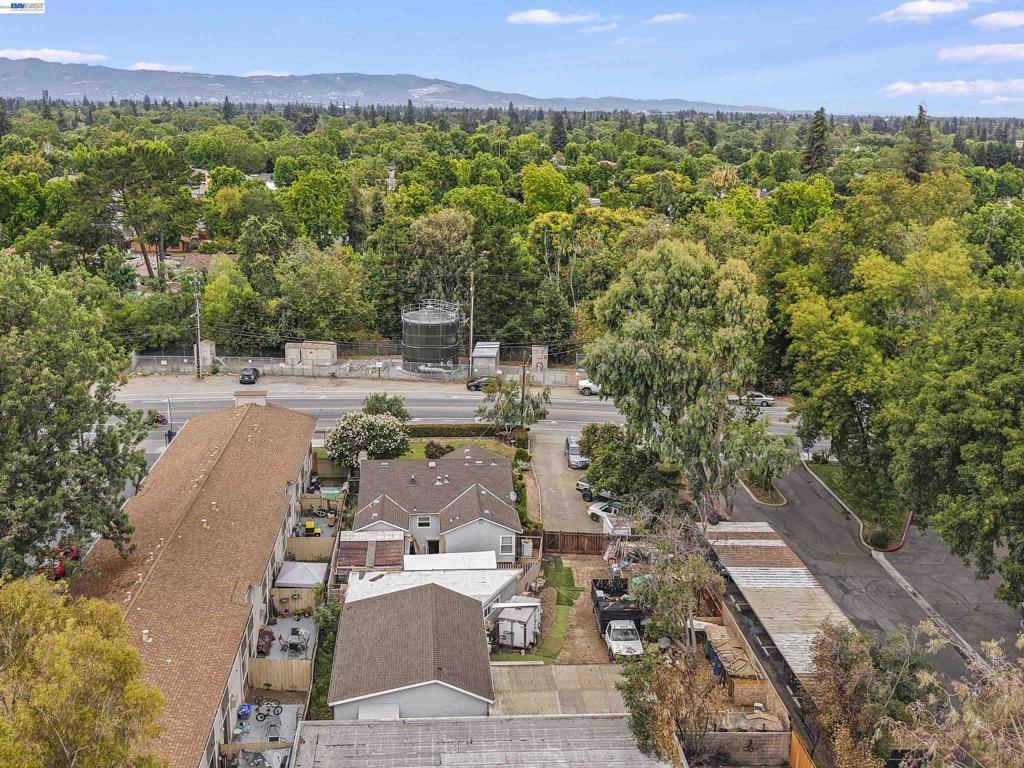 1966 Almaden Rd Property Photo 33
