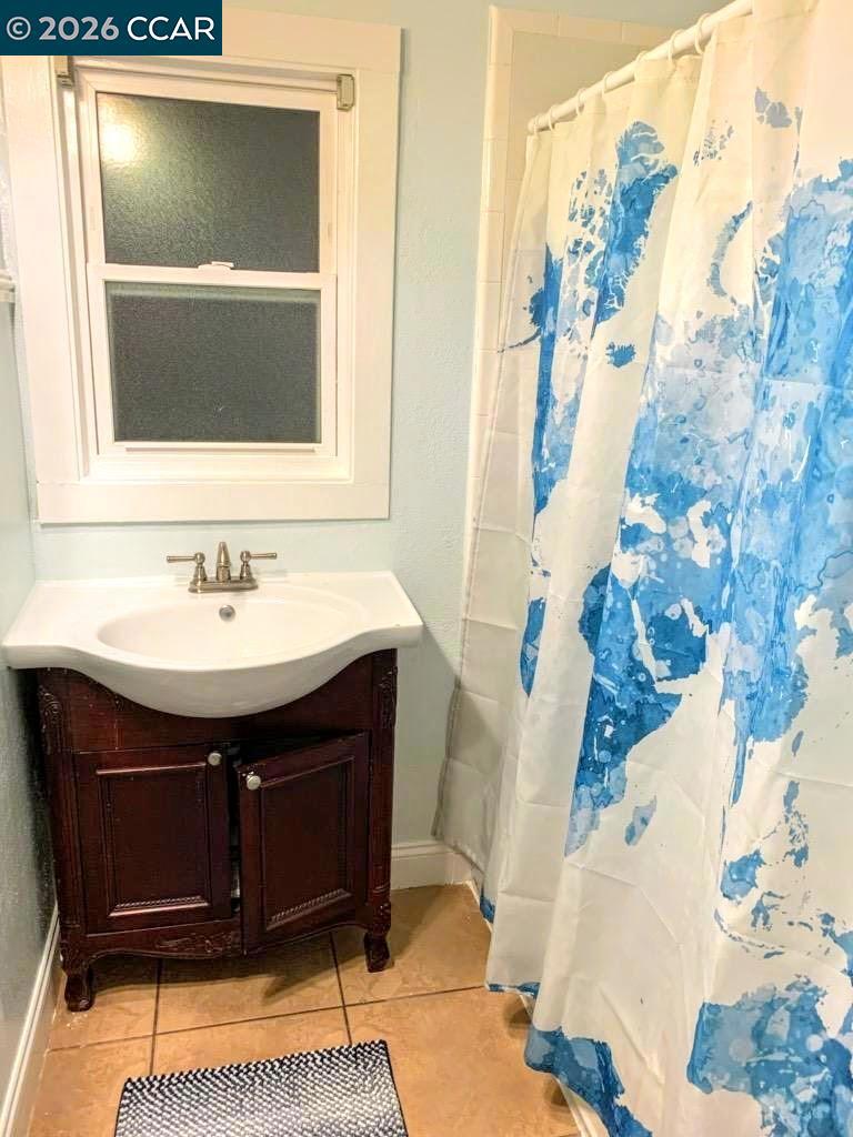 1630 1634 Hyde St Property Photo 43