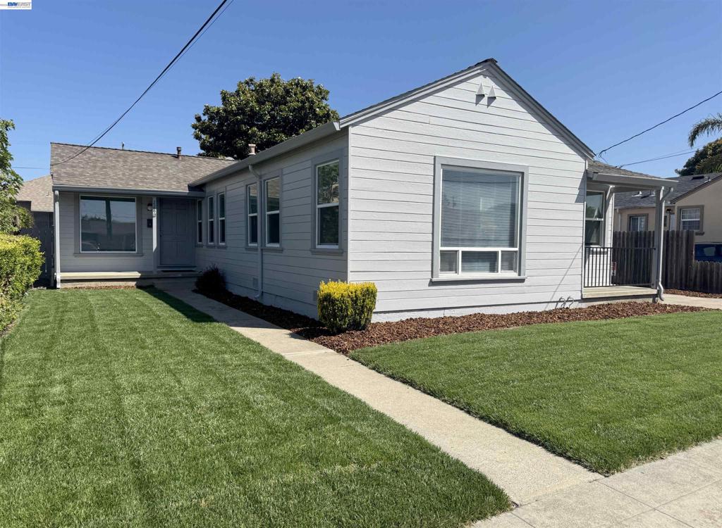 226 Bristol Property Photo 1