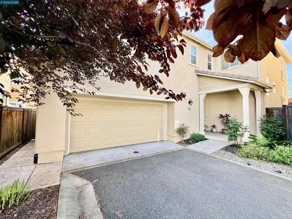 307 Birmingham Ct Property Photo