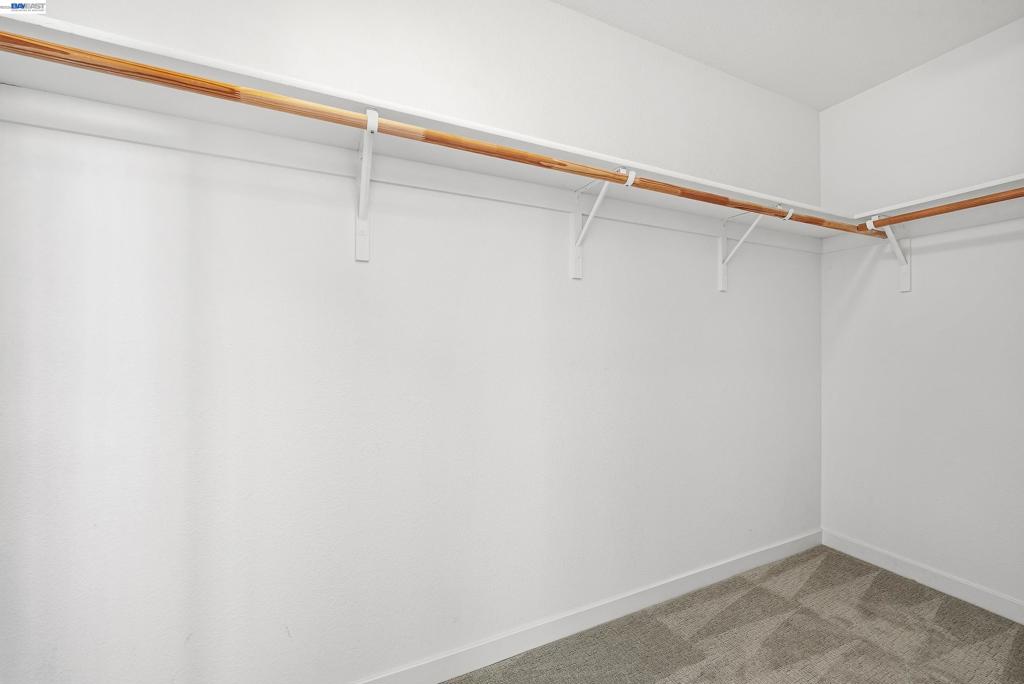 8556 Seawind Way Property Photo 16
