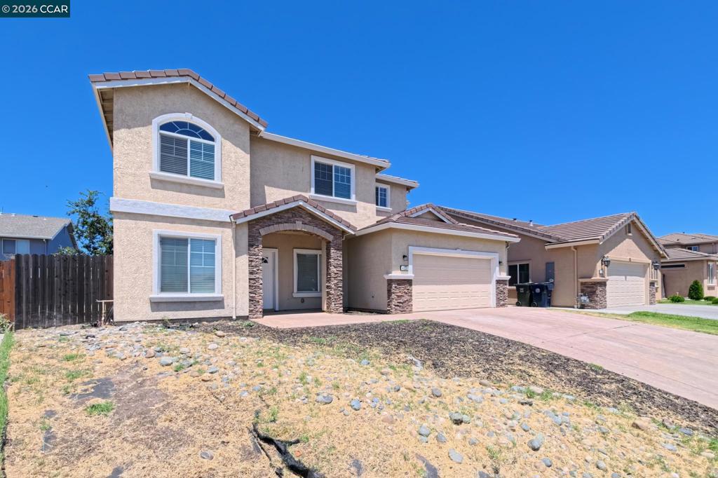 4239 Clay Creek Way Property Photo 3