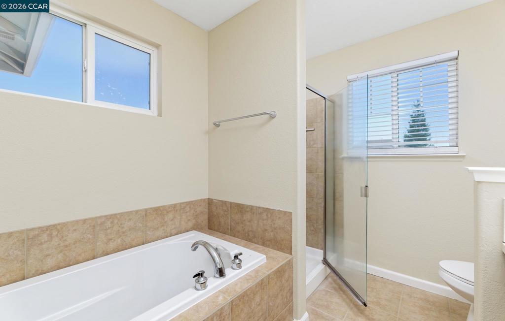 4239 Clay Creek Way Property Photo 8