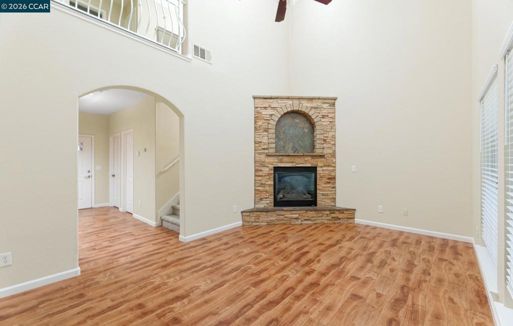 4239 Clay Creek Way Property Photo 11