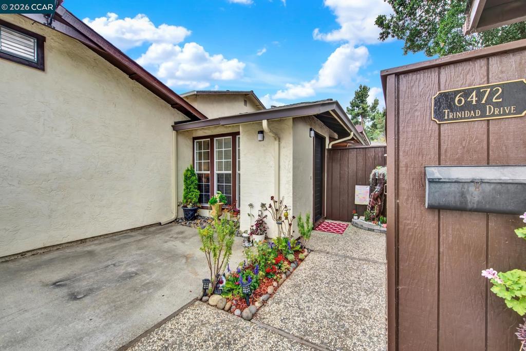 6472 Trinidad Dr Property Photo 20