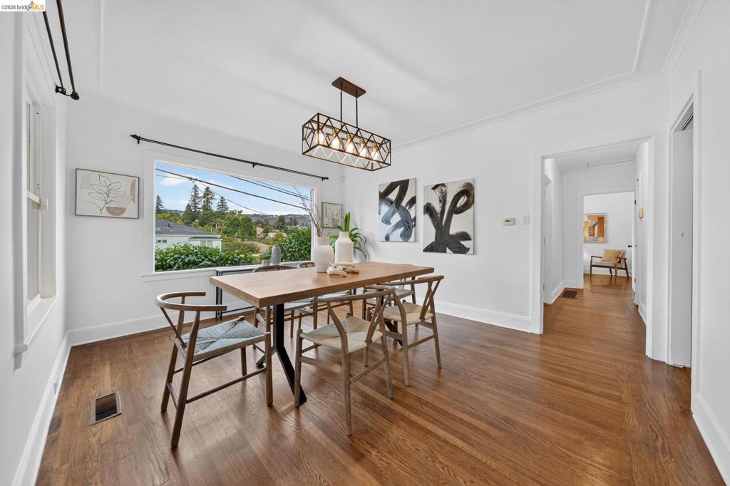 2760 Best Ave Property Photo 21