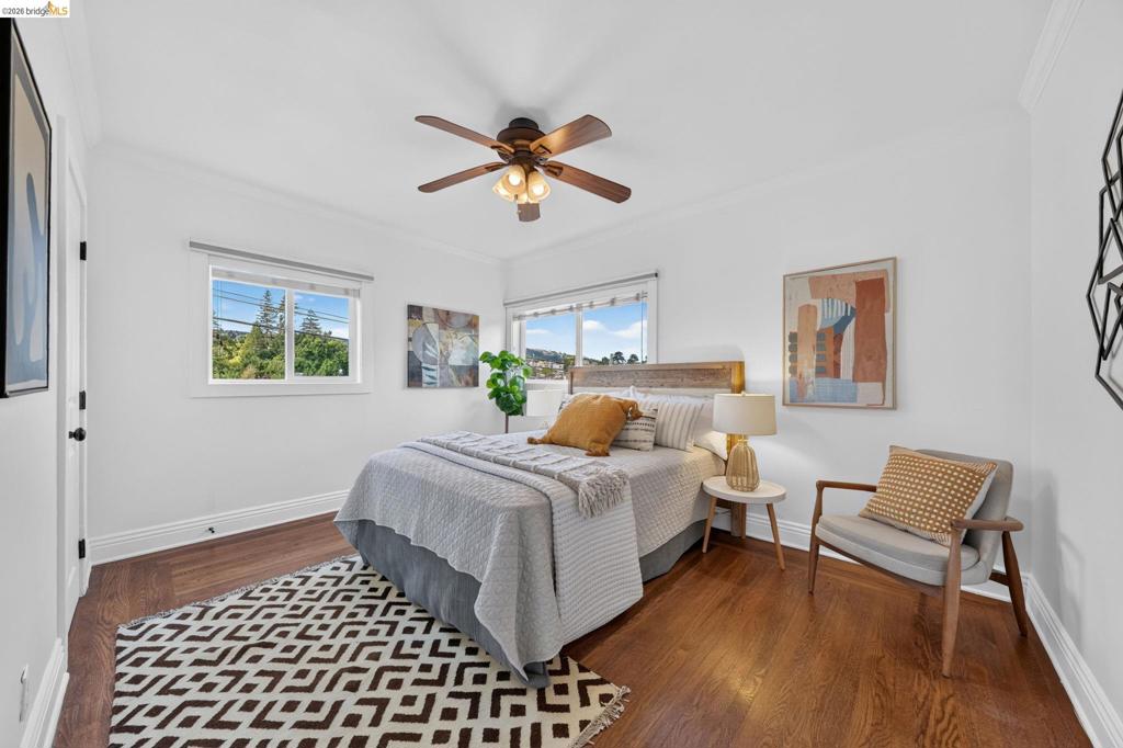 2760 Best Ave Property Photo 23