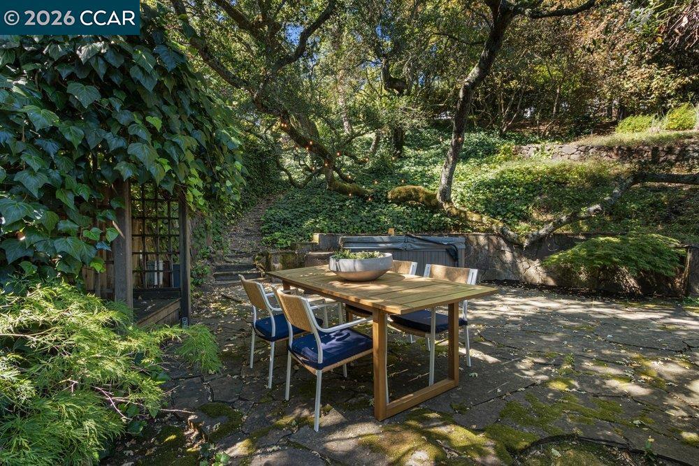 59 El Toyonal Property Photo 39