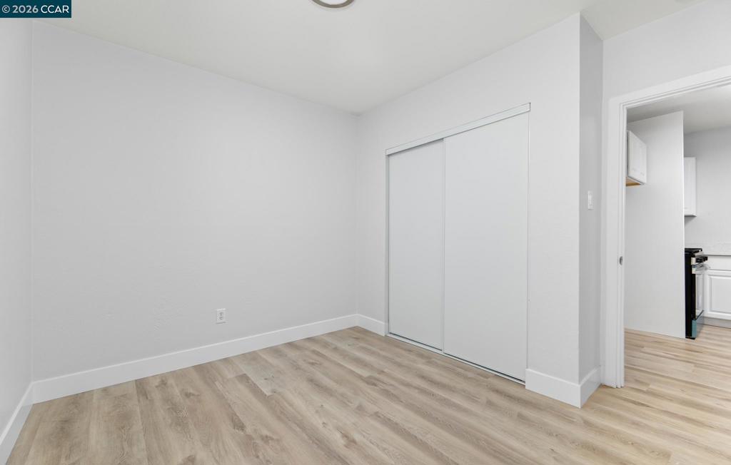 226 W 9th St Property Photo 15