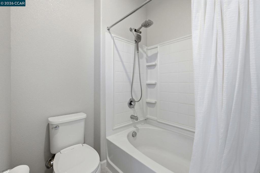 3140 Filbert St Property Photo 18