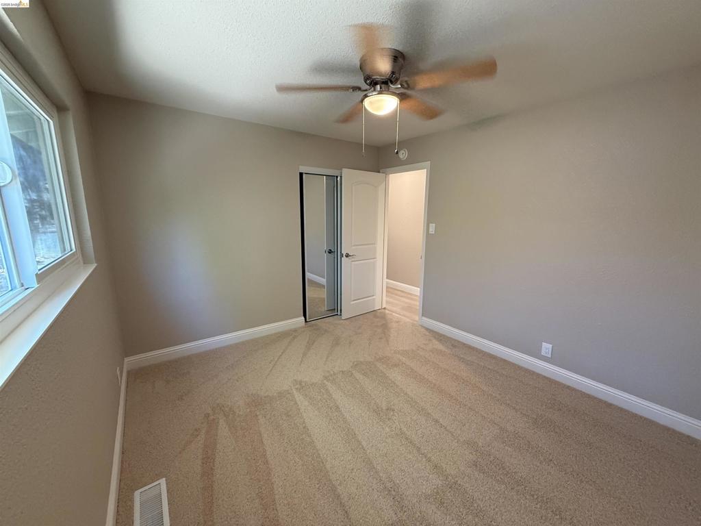 1124 Monterey Dr Property Photo 13