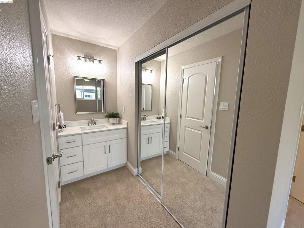 1124 Monterey Dr Property Photo 16