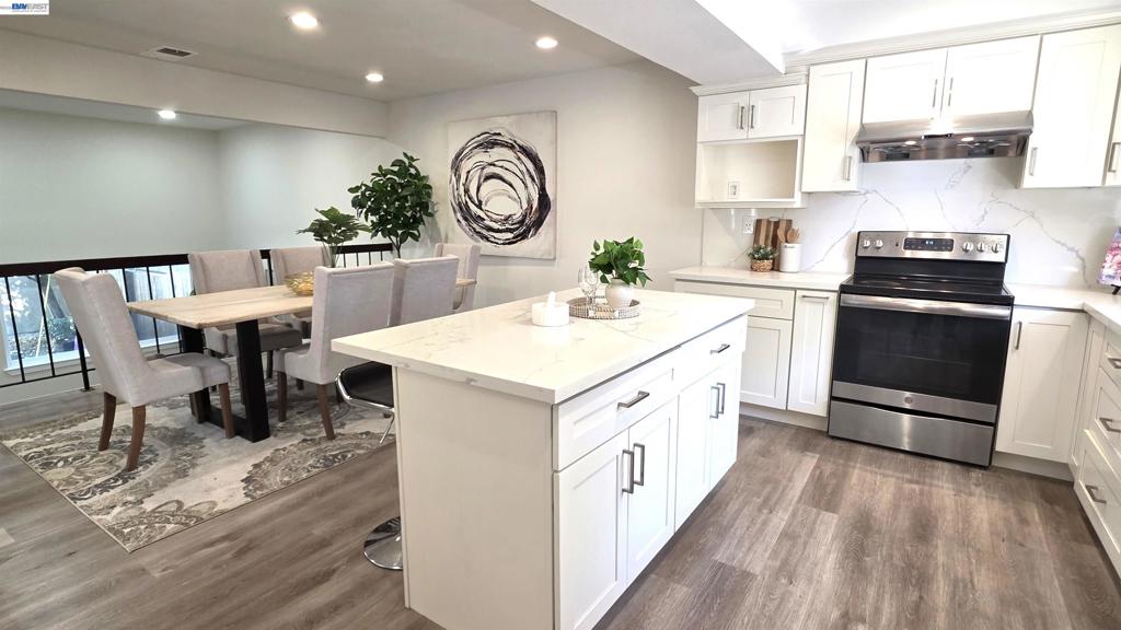 37856 Bright Cmn Property Photo 10