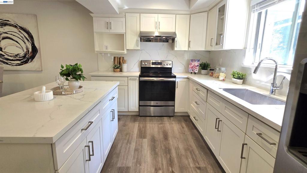 37856 Bright Cmn Property Photo 11