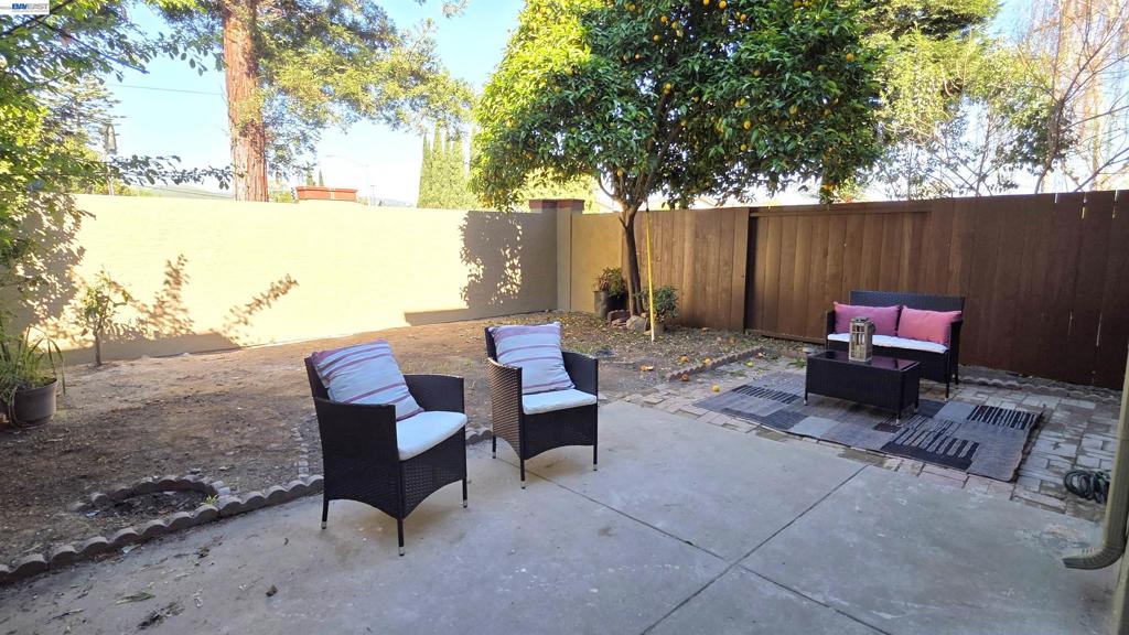 37856 Bright Cmn Property Photo 25