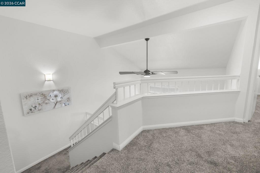 1002 Pinehurst Ct Property Photo 23