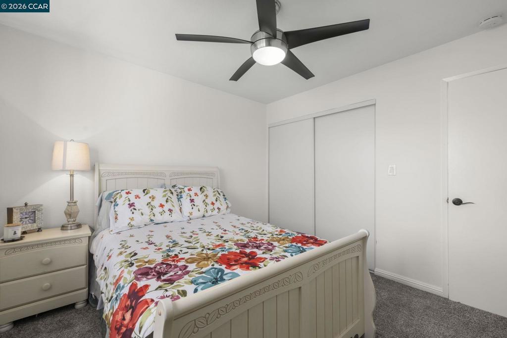 1002 Pinehurst Ct Property Photo 24