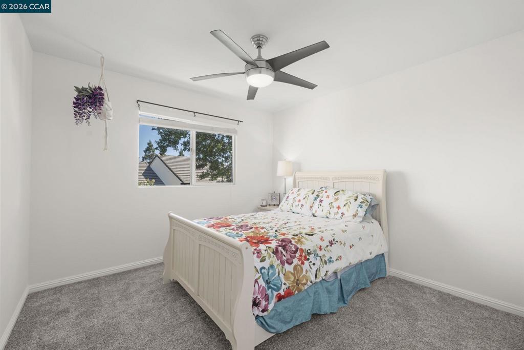 1002 Pinehurst Ct Property Photo 25