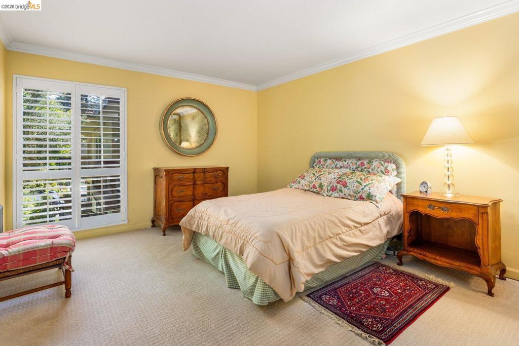 551 Jean St 309 Property Photo 18