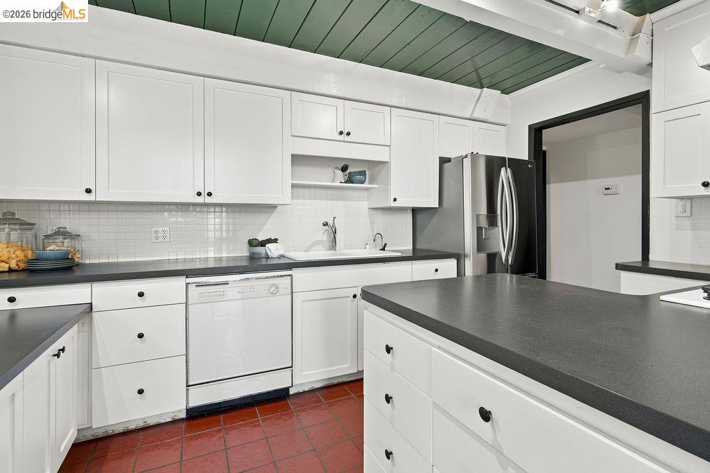26 Fern Way Property Photo 10