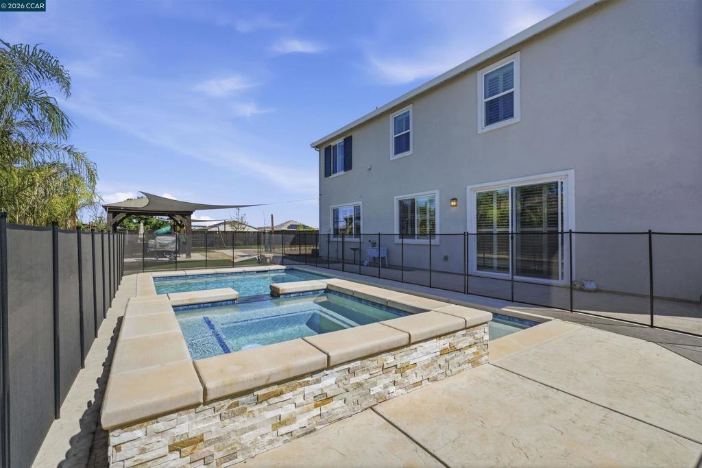 1655 Apricot Ct Property Photo 48