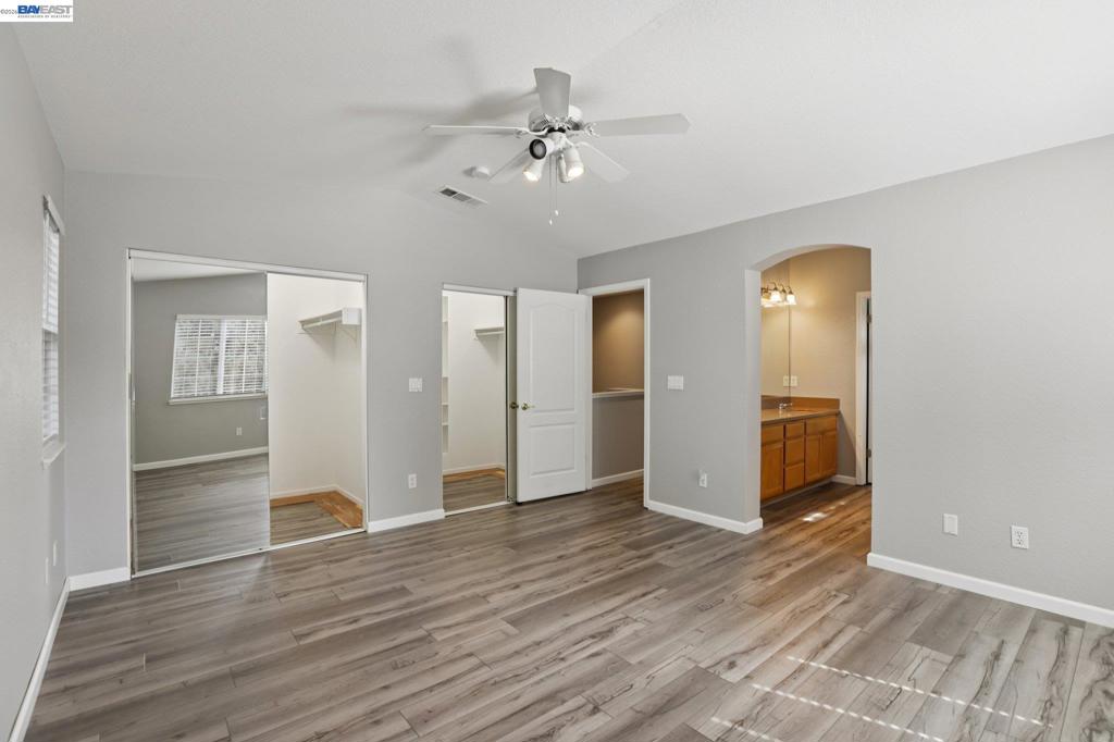 2159 Walsingham Ct 62 Property Photo 13