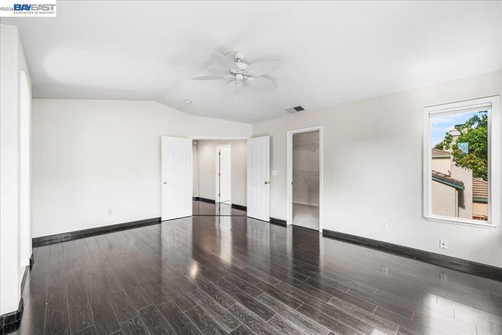 2042 Dahlia Cmn Property Photo 40
