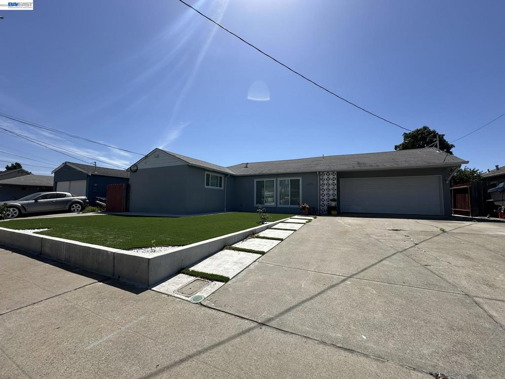 1220 Esser Ave Property Photo 2