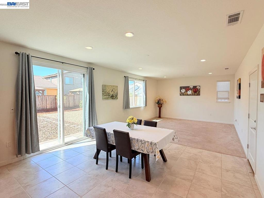 5350 Sotto Way Property Photo 18